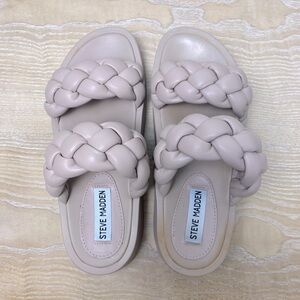 STEVE MADDEN WOMAN HILLARY SANDAL TAUPE BRAIDED SIZE 6